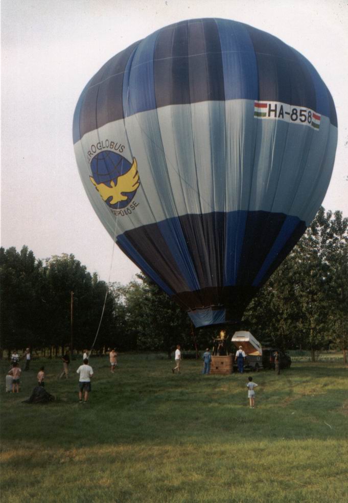 Ballonoz�s J�szkarajen�n